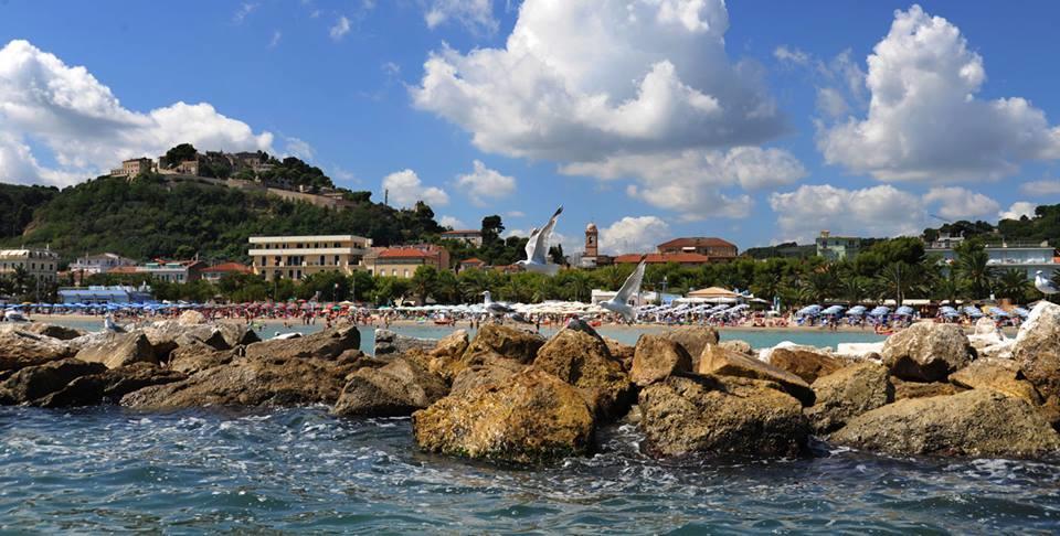 Hotel Capital Cupra Marittima Eksteriør bilde